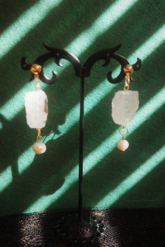 clear quartz and pearl earrings