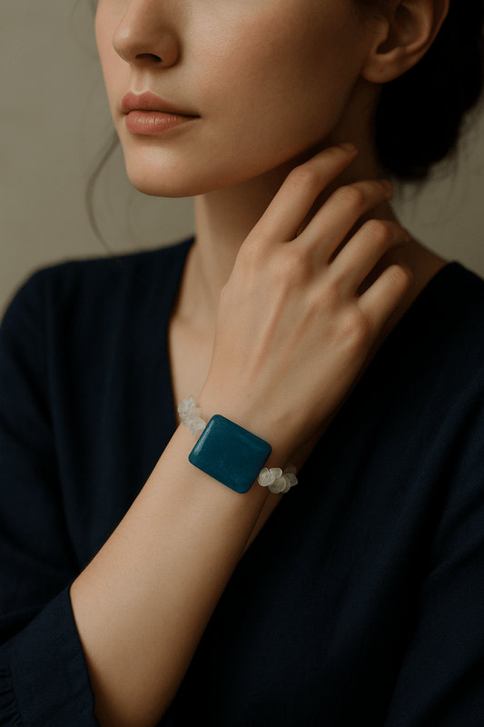 Blue Whisper Bracelet – Agate & Quartz Handmade Jewelry - Minmin handmade