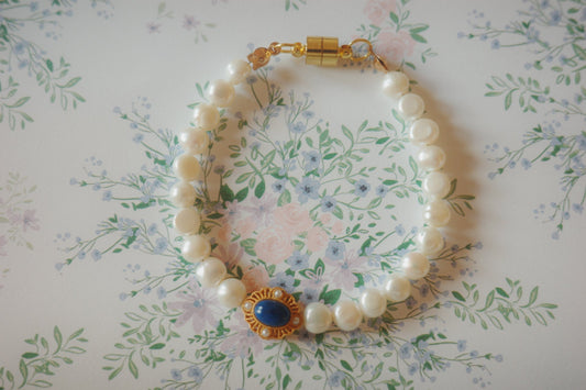 Ethereal Wave – Light, flowing, and dreamy - Minmin handmade