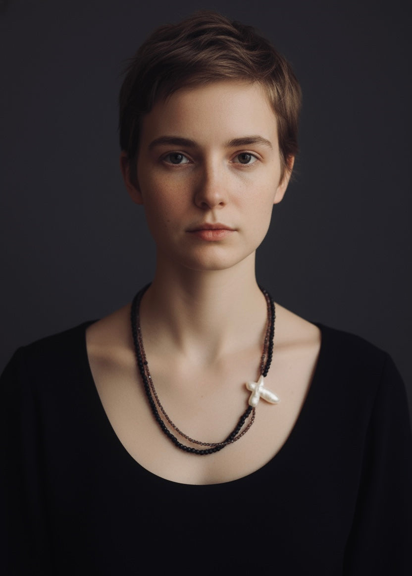 Black Crystal beads & baroque pearl pendant necklace