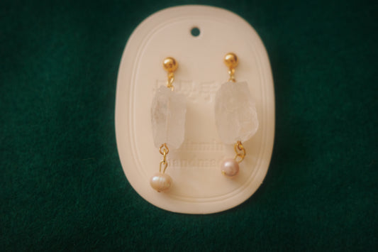clear quartz and pearl earrings