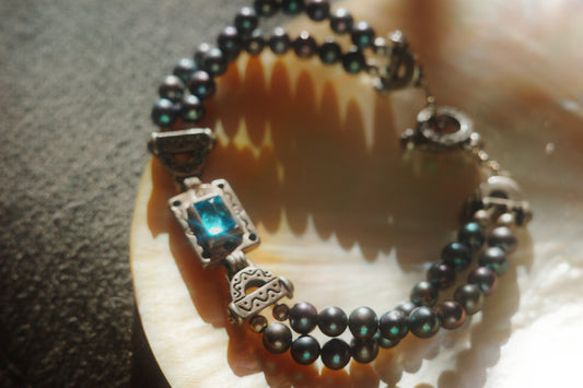 vintage blue topaz pearl bracelet