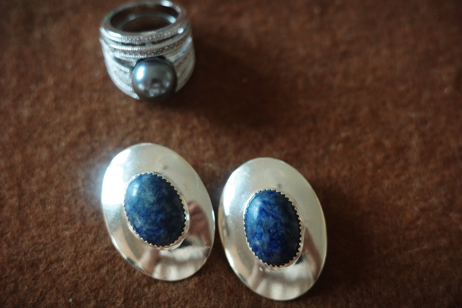 vintage sterling silver lapis lazuli earring