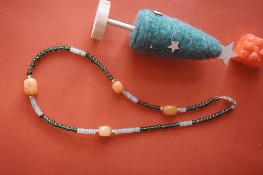 Enchanting Harmony: Handmade Green Glass Bead Necklace with Orange Stone Pendants - Minmin handmade