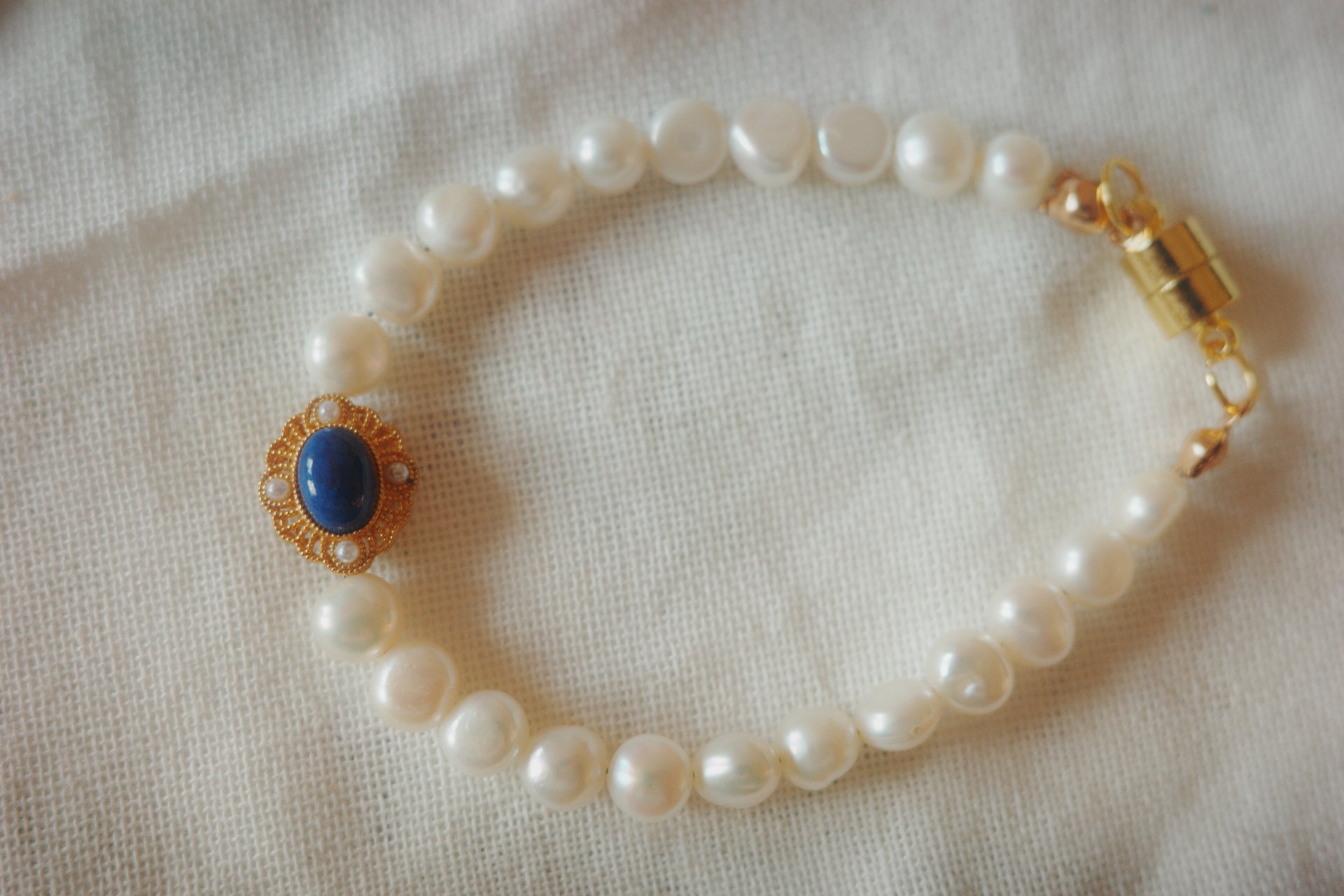 Ethereal Wave – Light, flowing, and dreamy - Minmin handmade